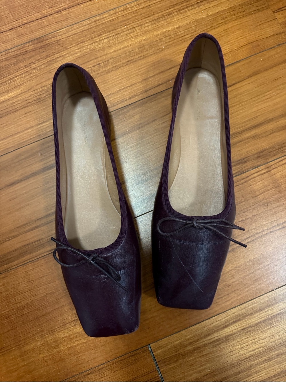 Mansur Gavriel Leather Square-Toe Ballet Flats in Plum